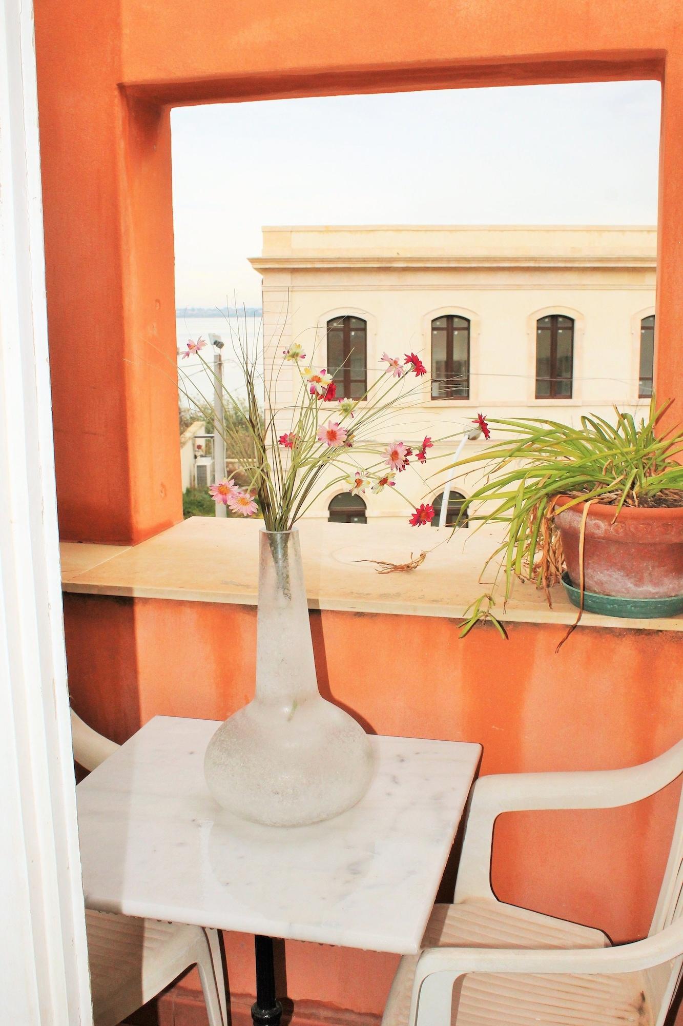 Hotel Mediterraneo Syracuse Exterior photo