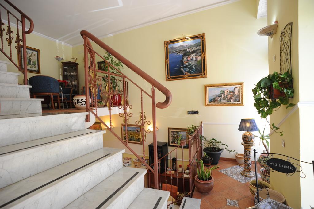Hotel Mediterraneo Syracuse Exterior photo